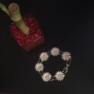 CUTE DAISY BRACELET VINTAGE STYLE